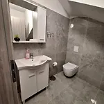 Apartment Tanya 1 *