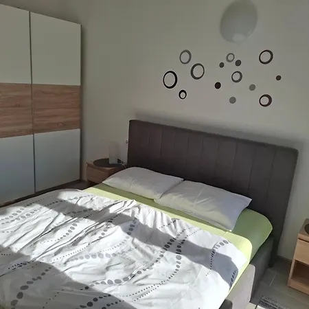 Apartamento Tanya 1 *