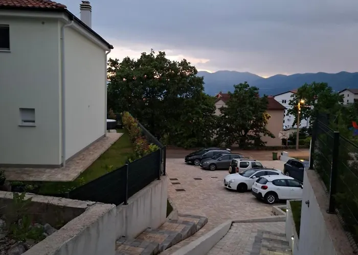 Tanya 1 Apartment Rijeka